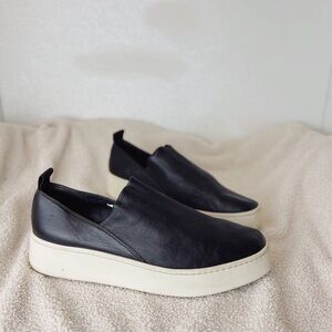 VINCE Saxon Square Toe Leather Black Slip On Sneaker Womens 8